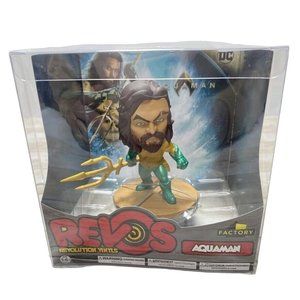 Aquaman Revos DC Comics Self-Righting Brand New Vinyl figure Collectible